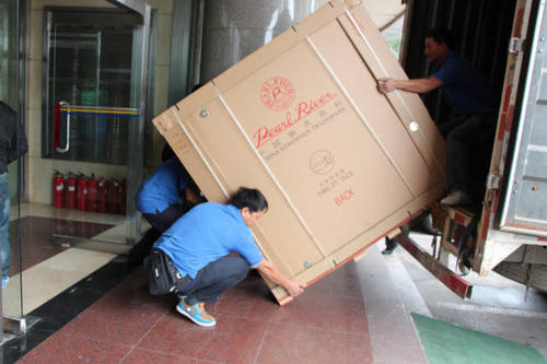 惠阳钢琴贵重工艺品无忧运